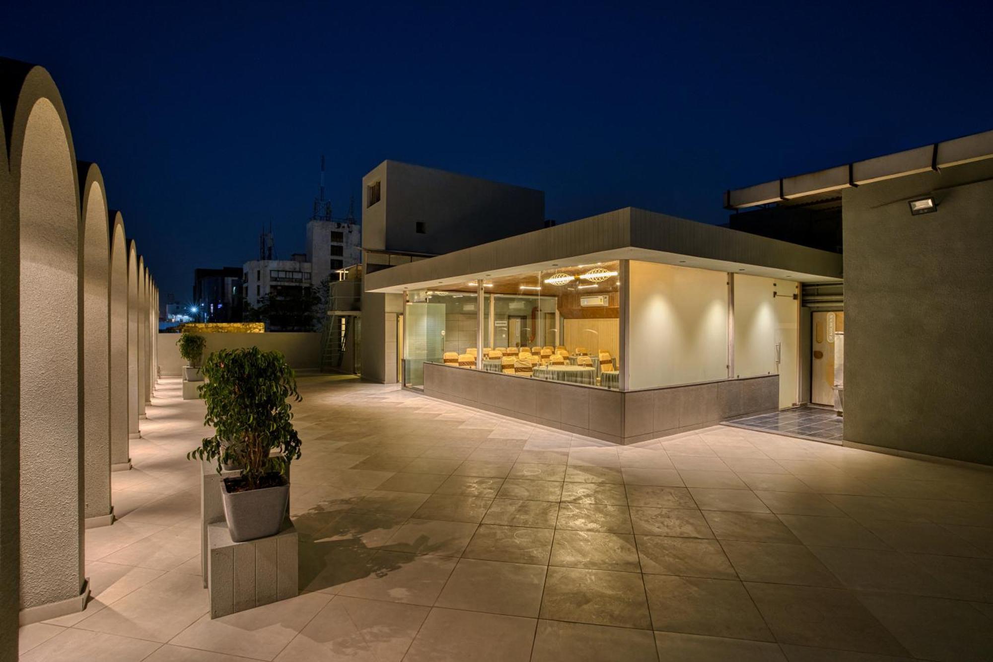 Exora Inn Ahmadábád Exteriér fotografie