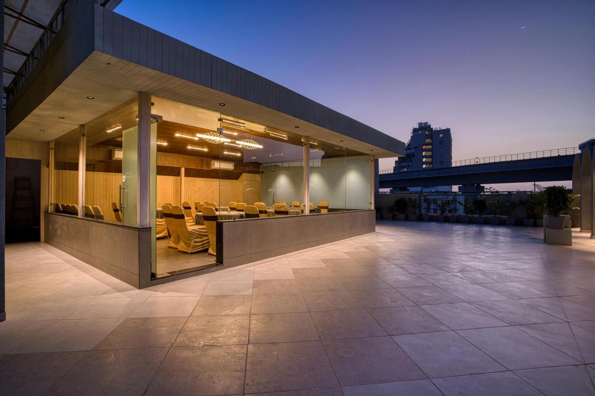 Exora Inn Ahmadábád Exteriér fotografie